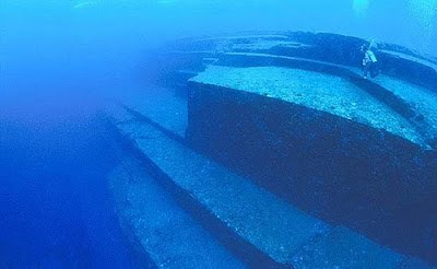 Japan&#8217;s Underwater Mystery: Is the 10,000-Year-Old Yonaguni Monument Nature or Ancient Architecture?
