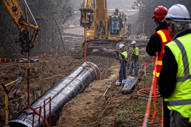 Turning Saltwater Into Survival: The High-Tech Race to Save Our Thirsty Planet