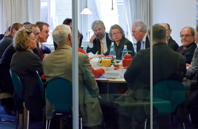 Researchers Discover CRISPR Gene-Editing System in Bacterial Immune Systems