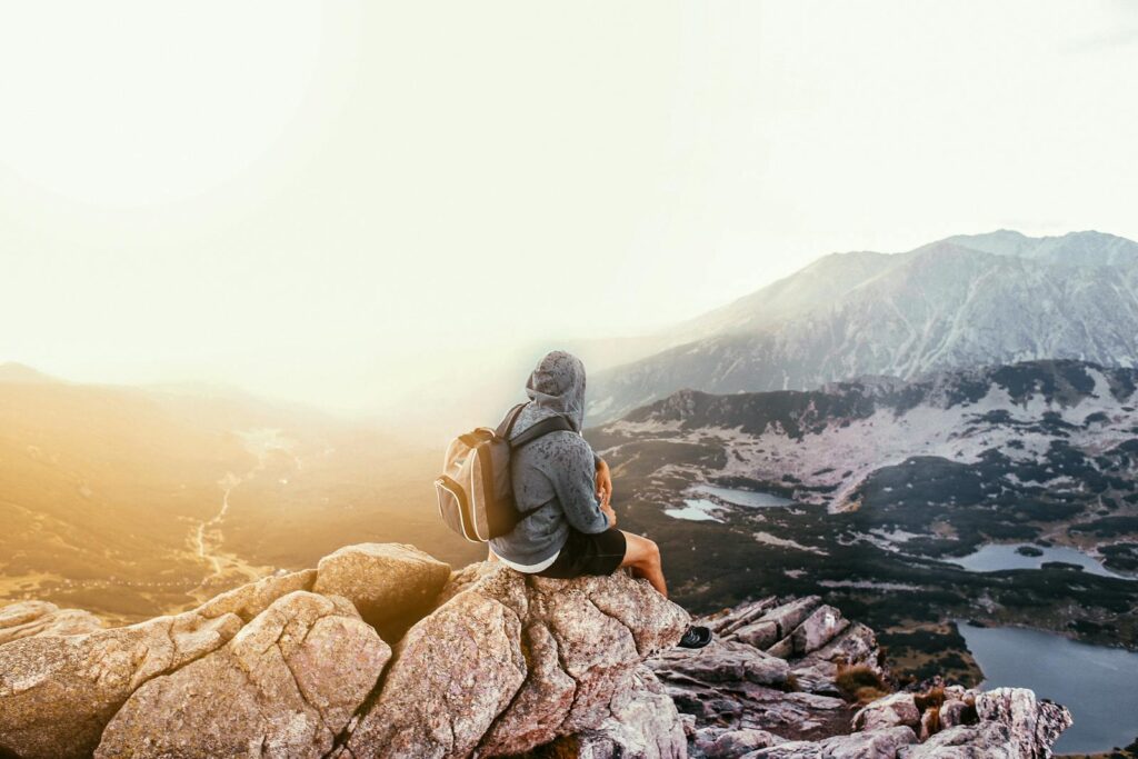 Study Finds Why Some People Are Naturally Charismatic While Others Aren&#8217;t (You Can Learn It)