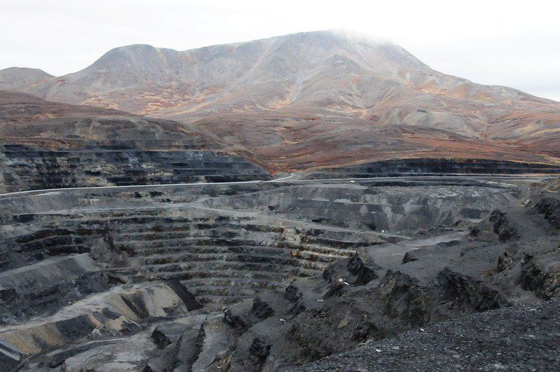 Arctic Gold Rush: Mapping the Polar Region&#8217;s Untapped Resources and Scientific Secrets