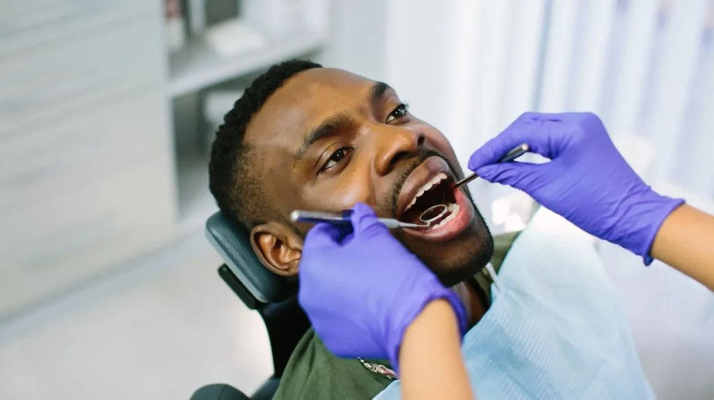 The Surprising Link Between Dental Health and Heart Disease in Seniors