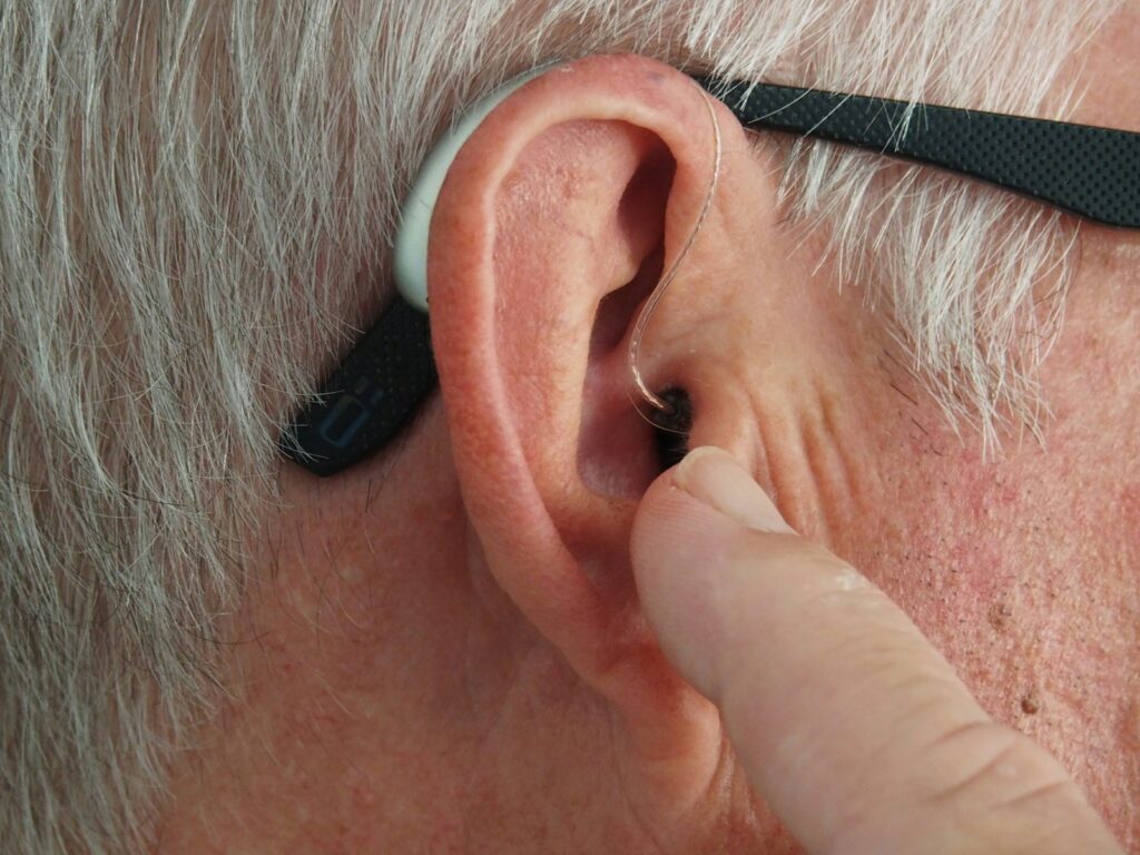 The Hearing Loss-Dementia Connection Scientists Just Discovered