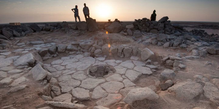 Archaeologists Discover 14,000-Year-Old Bread Remains That Predate Agriculture