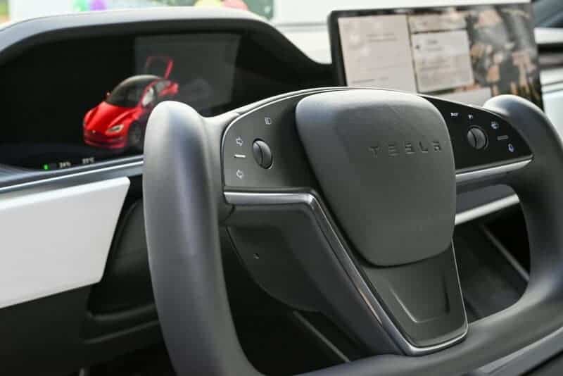 15 Reasons Why Tesla’s Cybertruck Has Been Such a Flop