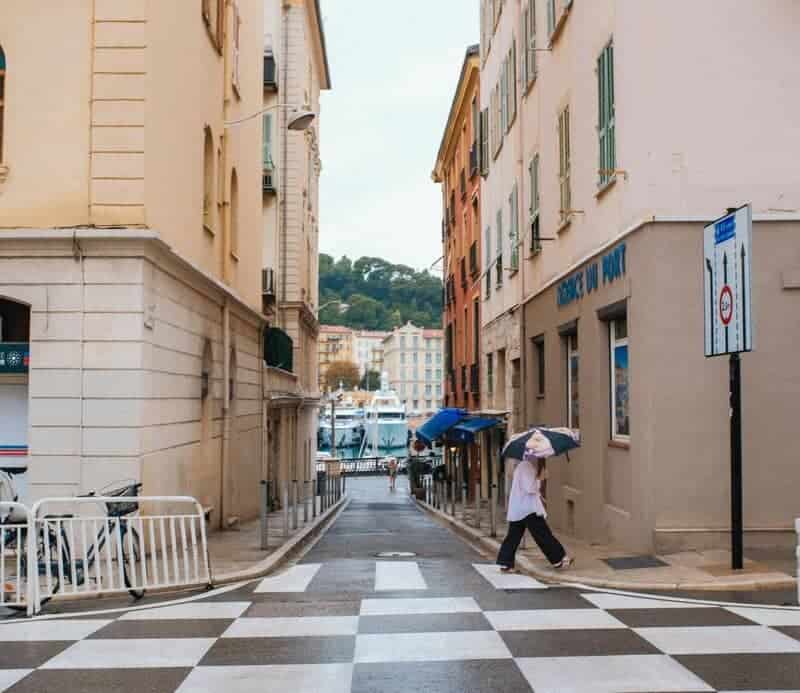 Scientists Discover Why Some People Are 100X More Attractive to Mosquitoes (And It&#8217;s 67% Genetic)