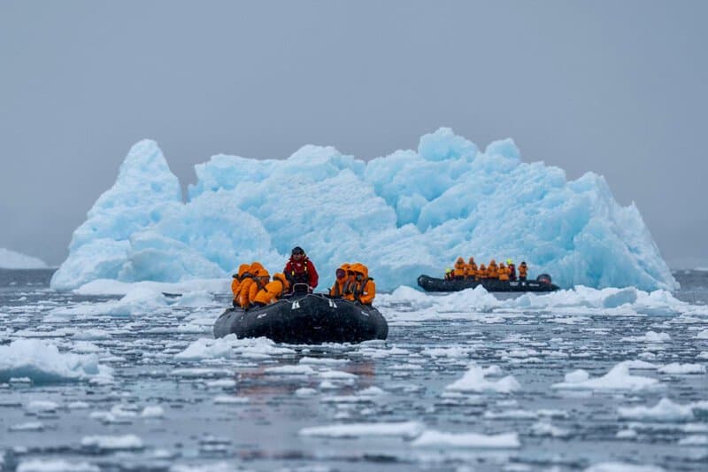 Antarctic Ice Cores Reveal 800,000-Year Climate History in Unprecedented Detail