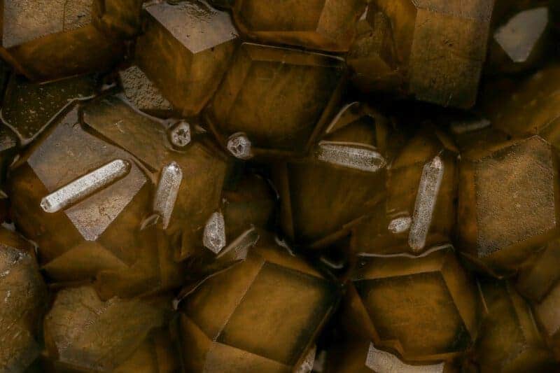 Geologists Find 4.4-Billion-Year-Old Zircon Crystals, Oldest Materials on Earth