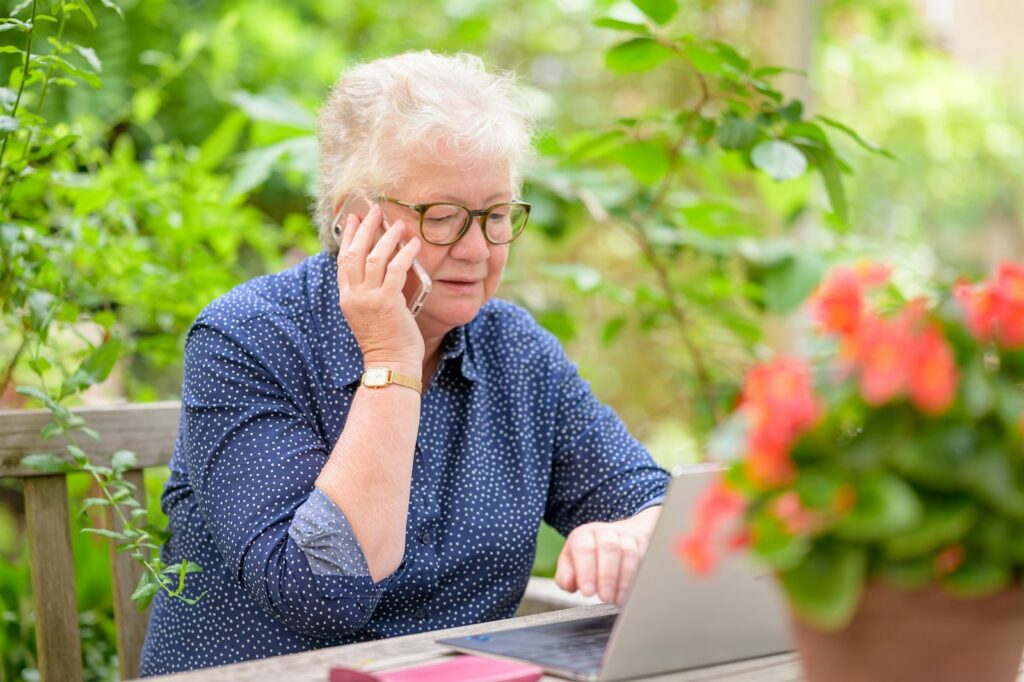 I&#8217;m 68 and Learning Technology Better Than My Grandkids—Here&#8217;s My System
