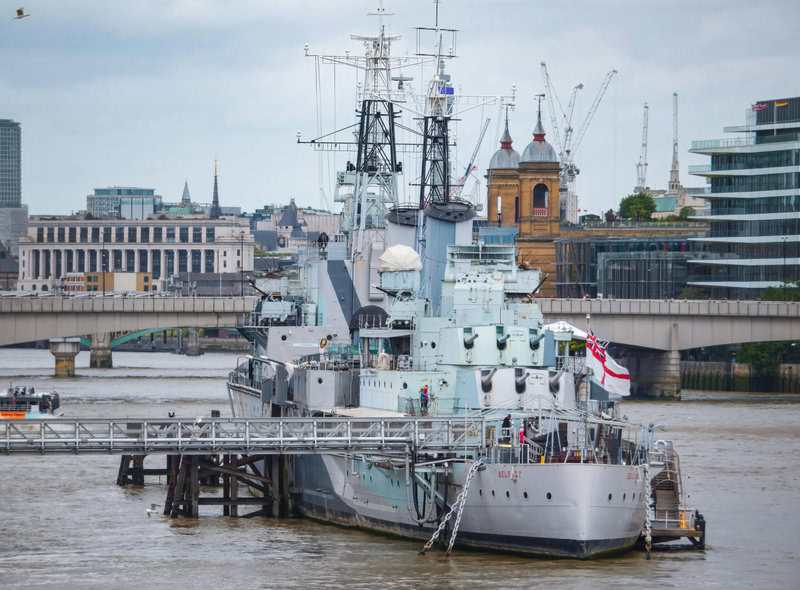 Top 15 Science Facts That Sound Fake (But Are 100% True)