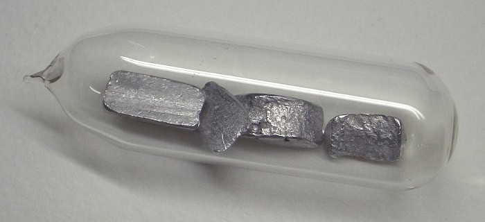 15 Most Dangerous Elements on the Periodic Table