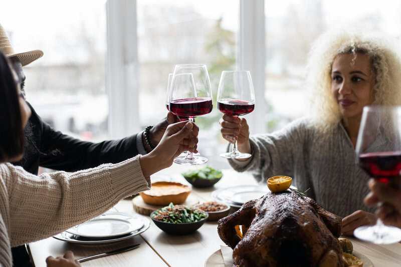 11 Reasons Why You Feel Sleepy After Thanksgiving Dinner (and It’s Not Just the Turkey)