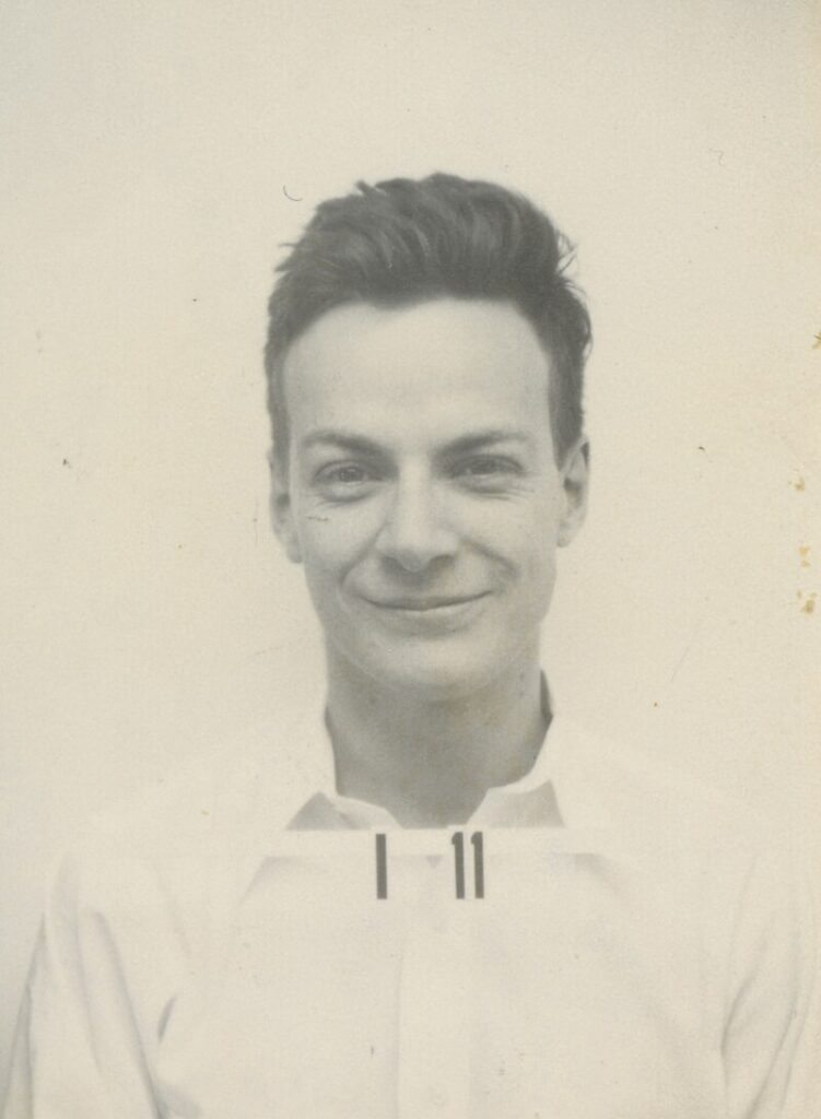 10 Richard Feynman Stories That Prove He Was the Most Chaotic Genius in Physics