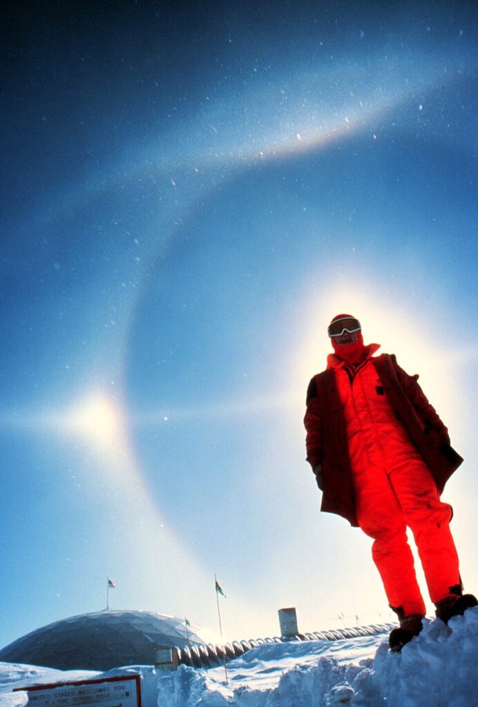 13 Bizarre Phenomena That Only Happen at the North Pole