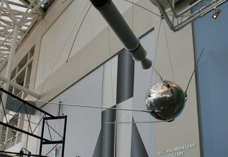 Cold War Space Race: Fear, Not Curiosity, Drove 1957–1969