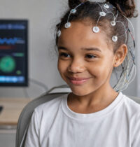 Brain Waves at Age 9 Predict Teen Anxiety and Depression