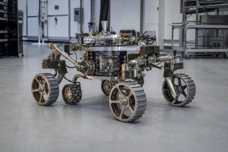 8 Engineering Breakthroughs Behind NASA’s New Wheel-Lifting Rover