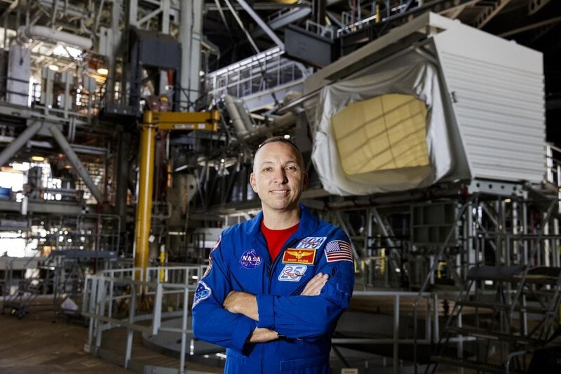 Artemis III Crew Named: 4 Astronauts, No Moon Landing
