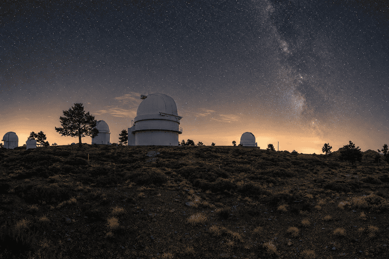 X-Rays from the Galactic Center: Dead Stars That Still Shine