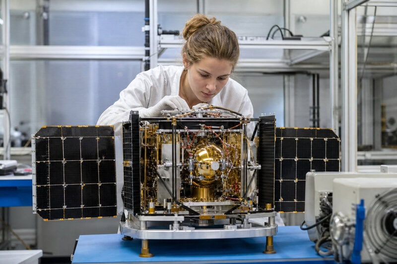 Quantum Sensors in Orbit: What Space Unlocks for Quantum Computing