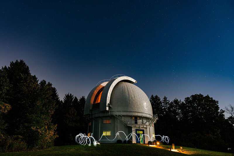 X-Rays from the Galactic Center: Dead Stars That Still Shine