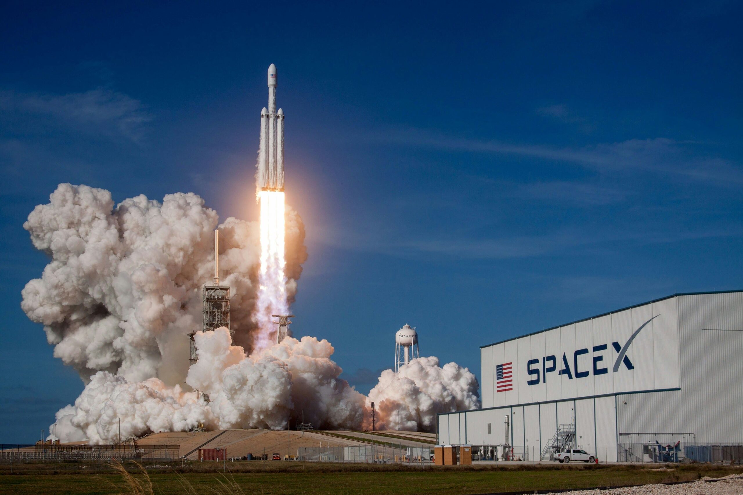What NASA Needs to Stay on Track for the Moon