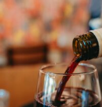 Why Alcohol Research Contradicts Itself: A 2026 Study Finally Explains