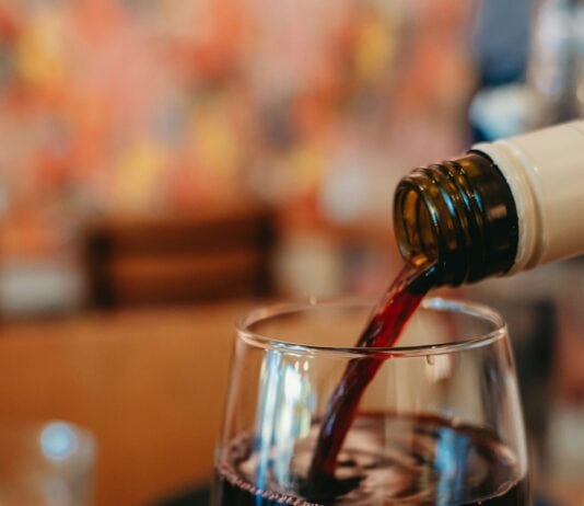 Why Alcohol Research Contradicts Itself: A 2026 Study Finally Explains