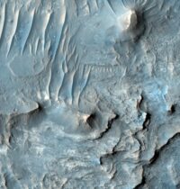 Valles Marineris: Mars’s Canyon Is 10× Longer Than the Grand Canyon