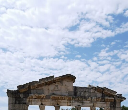 Ancient Greek Theater and Rare Hippodrome Found at Libya’s Apollonia