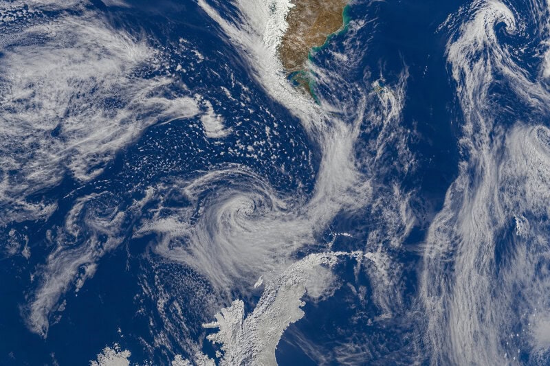 A Weakening AMOC Could Send Fiercer Atmospheric Rivers Into California