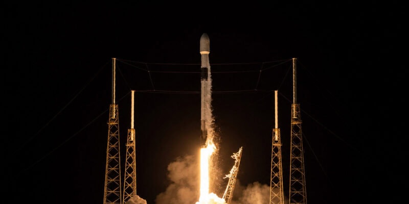 How SpaceX’s Falcon 9 Pushes a 15,000-lb Satellite to Geostationary Orbit