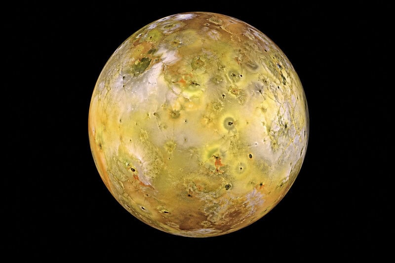 Juno Probe Found Io’s Interior Is a Planet-Wide Magma Mush Zone