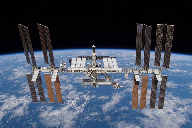 ISS Retirement by 2030: Why Crashing It Into the Ocean Is the Safest Exit