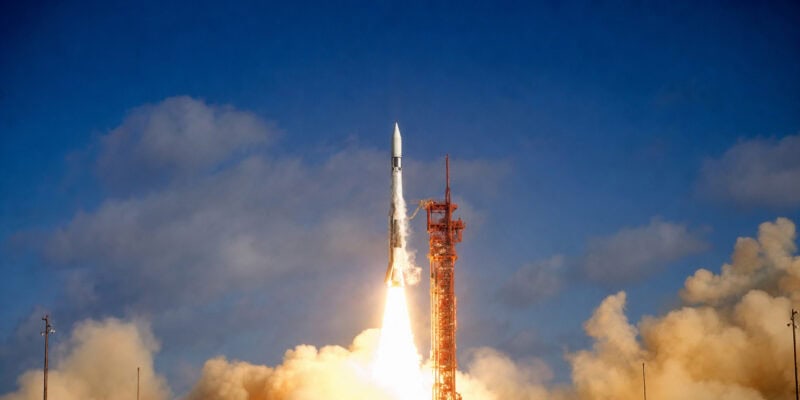 Mariner 1 Crashed Because One Overbar Was Missing From the Code