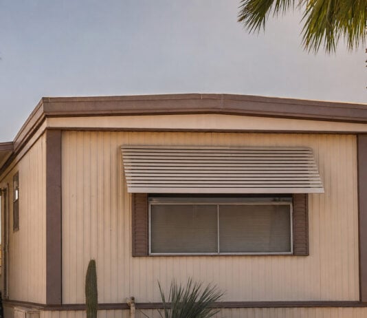 Mobile Homes Heat Up Faster Than Site-Built Houses — and People Die for It