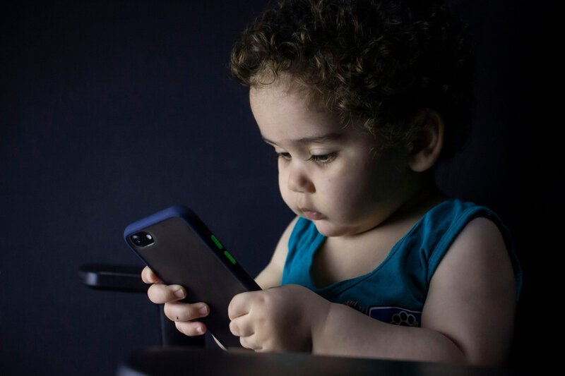 Parents’ Phone Distraction Is Hurting Their Kids’ Emotional Development