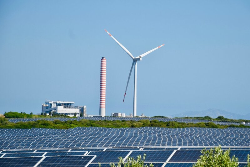 What Happens If We Stop Using Fossil Fuels Overnight vs. Over Decades