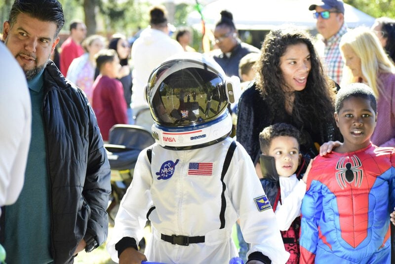 NASA Astronauts Describe the Sensory Shock of Returning to Earth at Wapak Fest