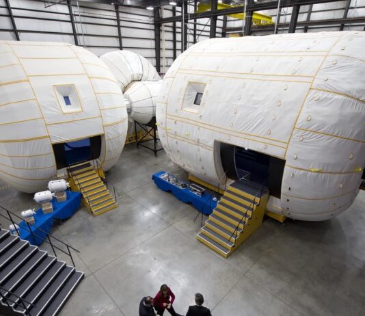 Gravitics Wins NASA Award and Lockheed Deal in One Week — Here’s Why It Matters