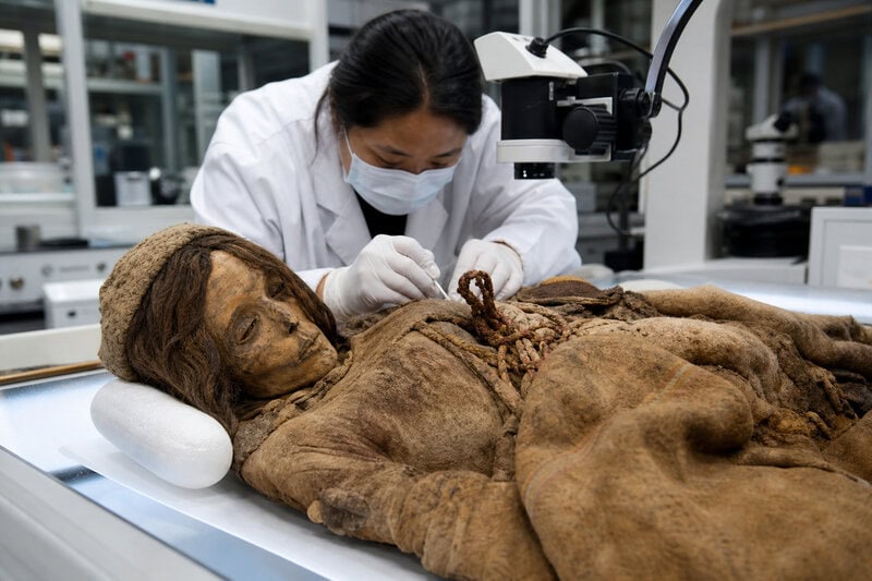 Tarim Basin Mummies Look European &mdash; Their DNA Proved They Never Left Asia