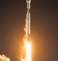 Falcon 9 Reaches Orbit in 9 Minutes: How 24 Starlink Satellites Are Deployed