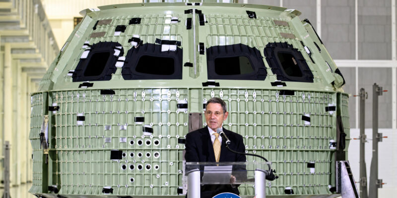 NASA’s Orion Capsule Joins at Kennedy Space Center to Face 5,000°F Reentry