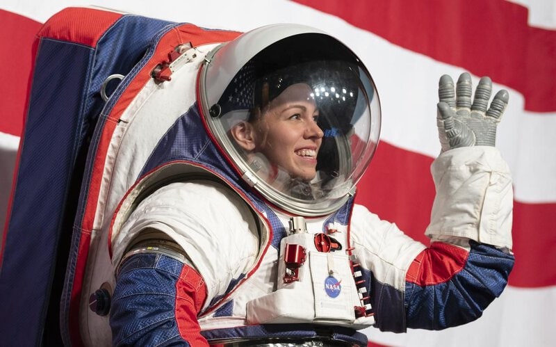 NASA EVA Suit Keeps Astronauts Alive for Exactly 8 Hours &mdash; Here’s How