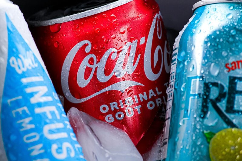 Is Sparkling Water Bad for Your Teeth? New Research Has a Clear Answer