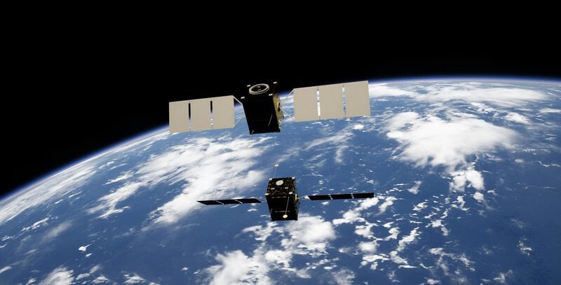 SpaceX Launches 3 Giant BlueBird Satellites to Kill Cellular Dead Zones