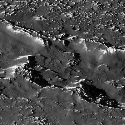 JWST Finds Ancient CO2 Trapped in Callisto’s Billion-Year-Old Craters